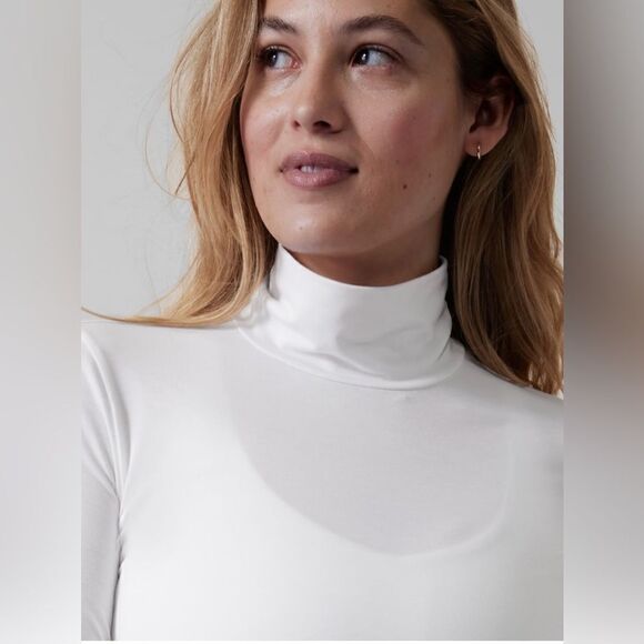 Athleta  Essential Turtleneck - Picture 4 of 14
